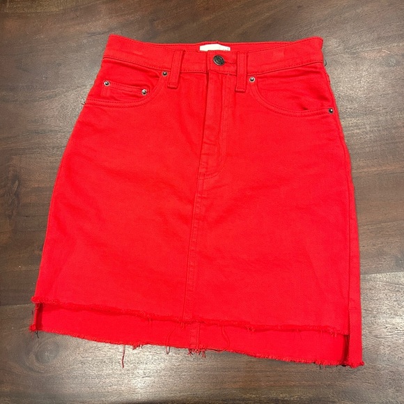 Aritzia Wilfred Free Red Tanit Skirt ~ size 0 - Picture 1 of 6